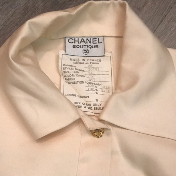 BEAUTIFUL vintage silk top - Picture 3 of 6